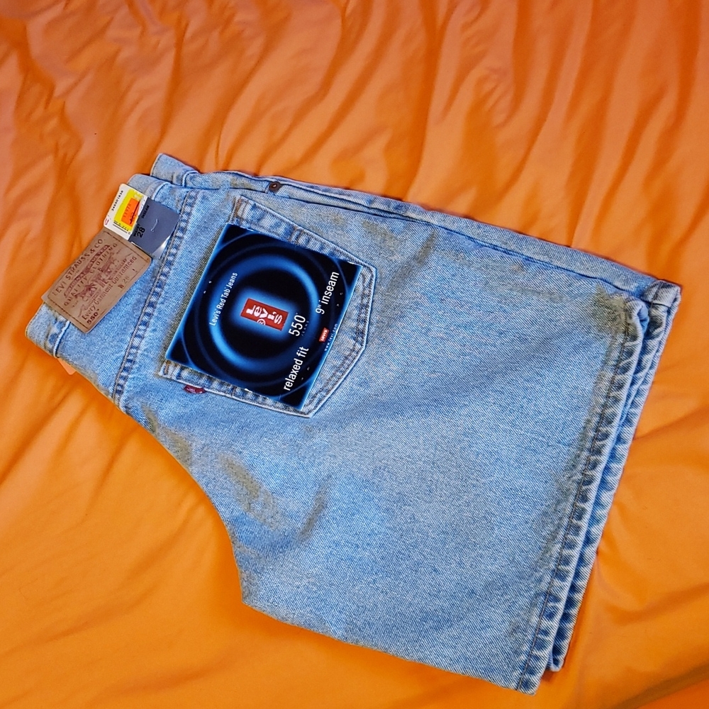 levi's red tab jeans 550 relaxed fit shorts 9" inseam 90s vintage retro classic